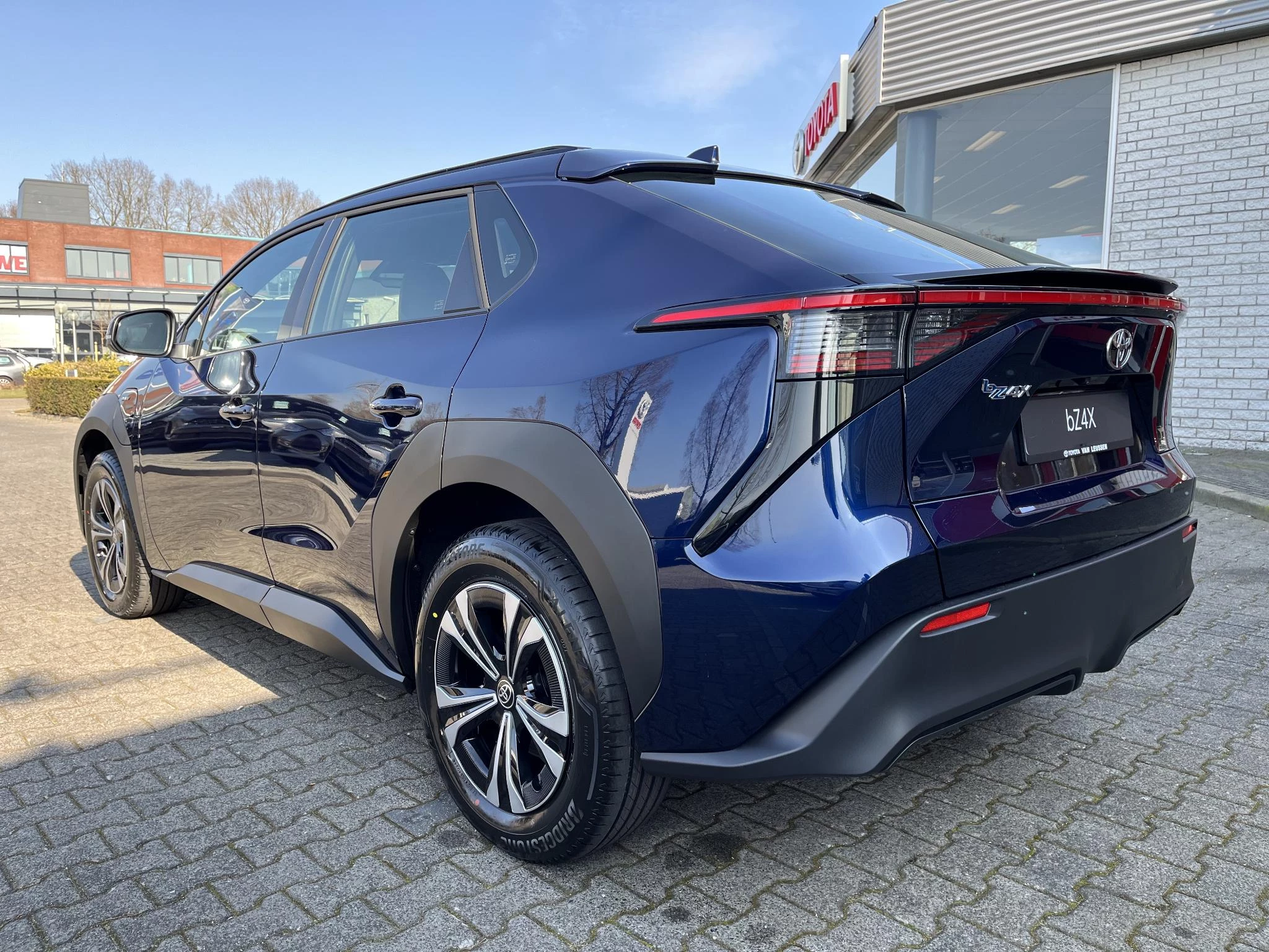 Hoofdafbeelding Toyota bZ4X