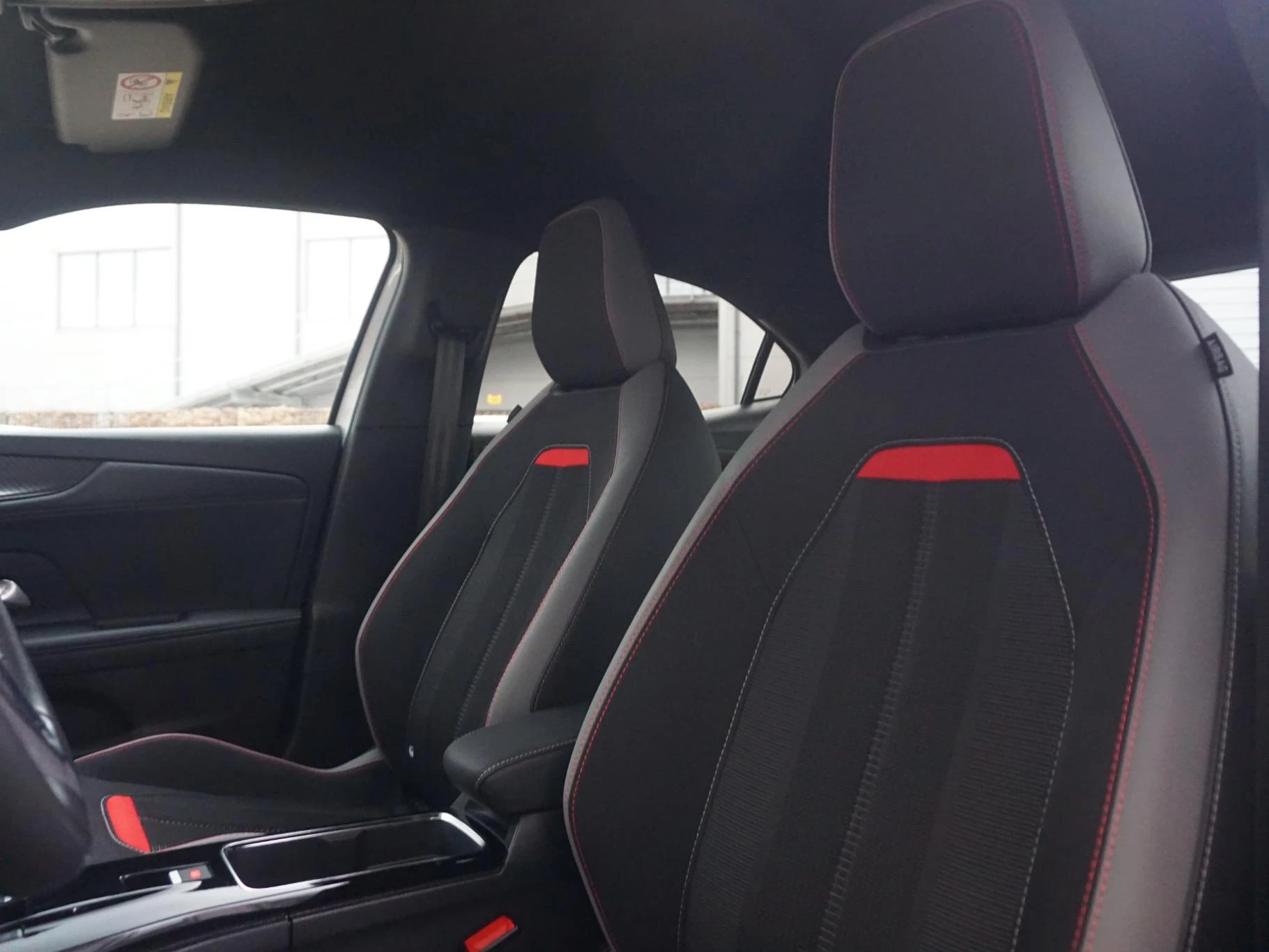 Hoofdafbeelding Opel Mokka-e