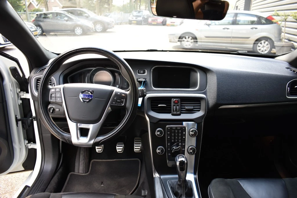 Hoofdafbeelding Volvo V40