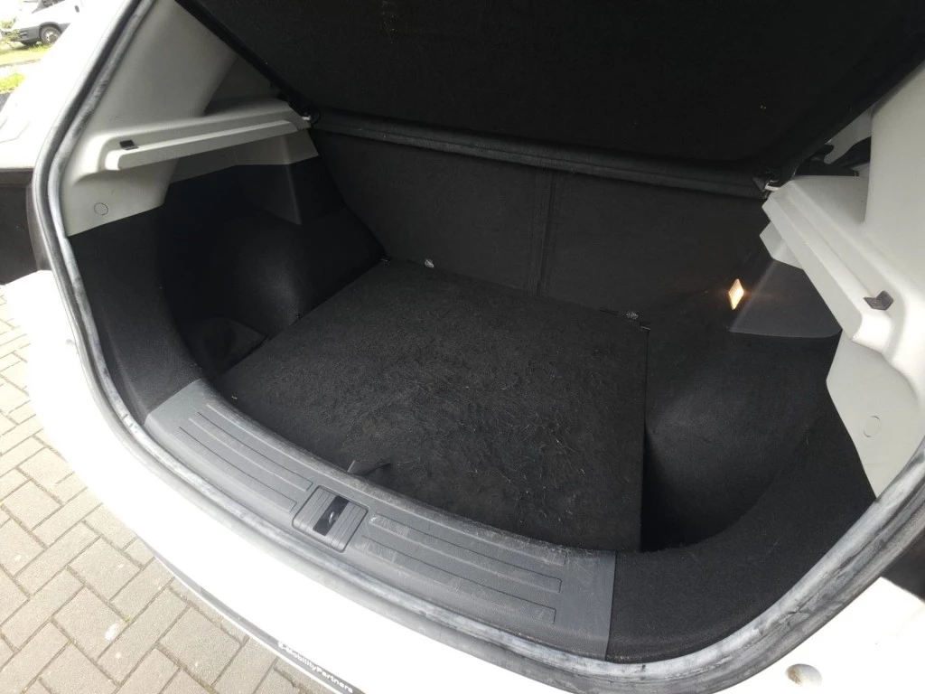 Hoofdafbeelding MG ZS