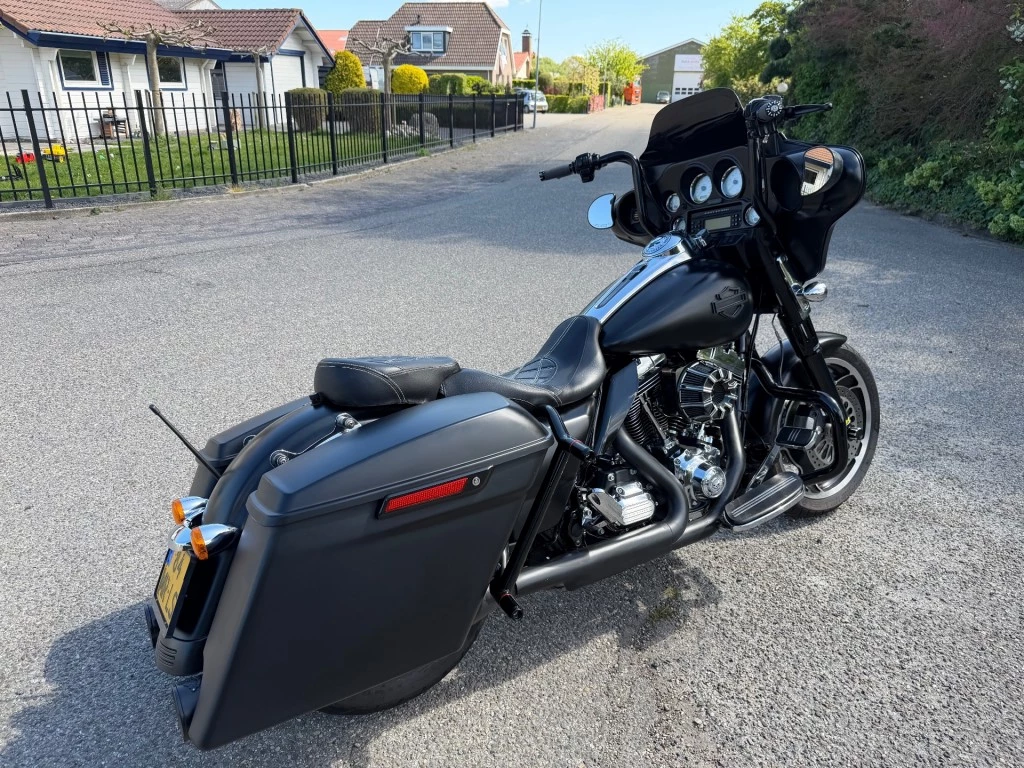Hoofdafbeelding Harley-Davidson Street Glide