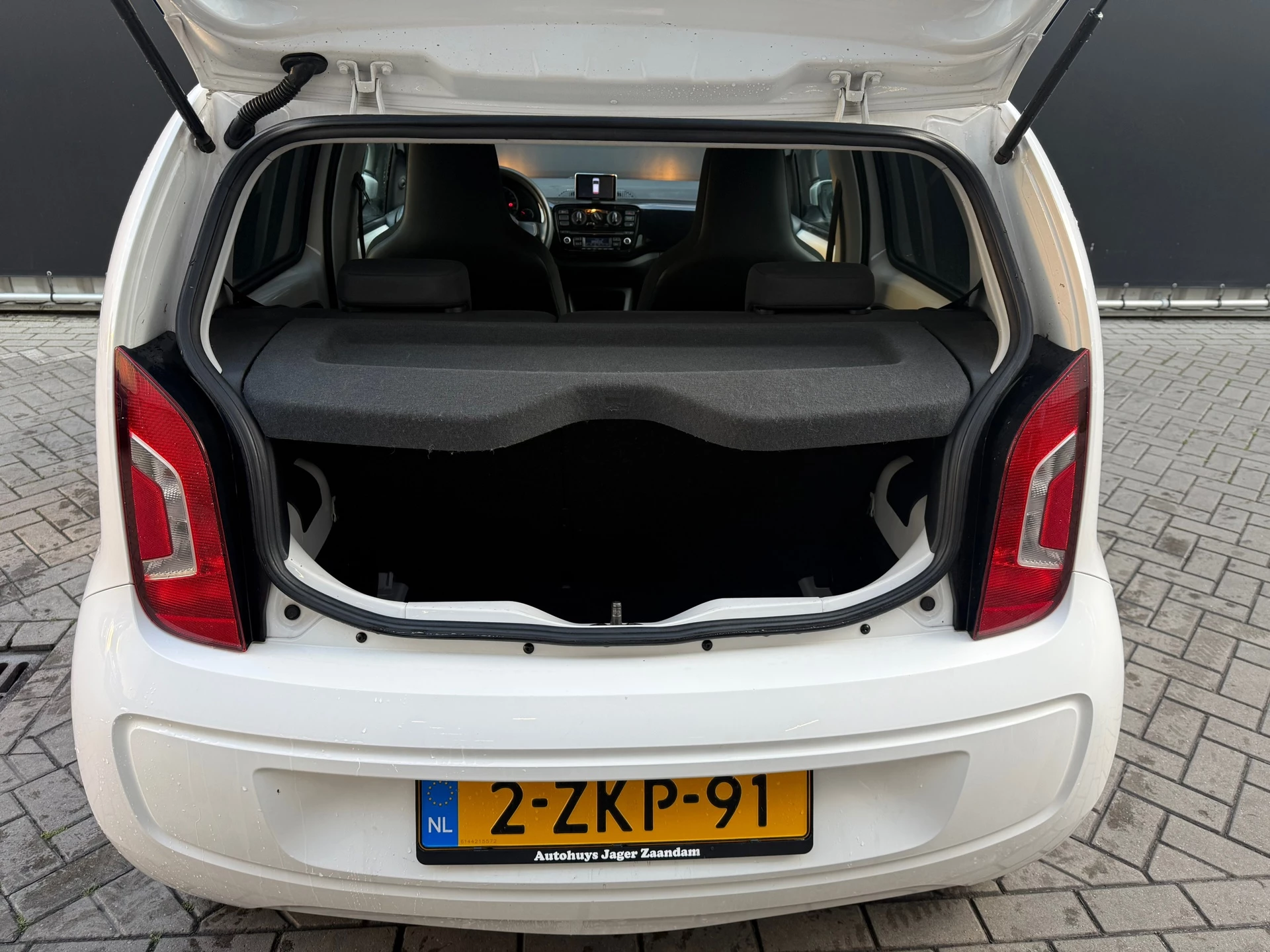 Hoofdafbeelding Volkswagen up!