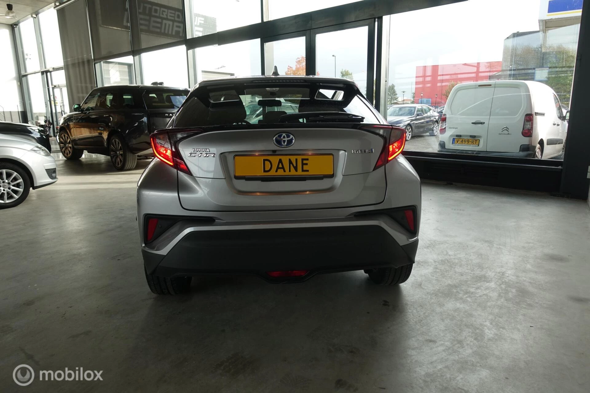 Hoofdafbeelding Toyota C-HR