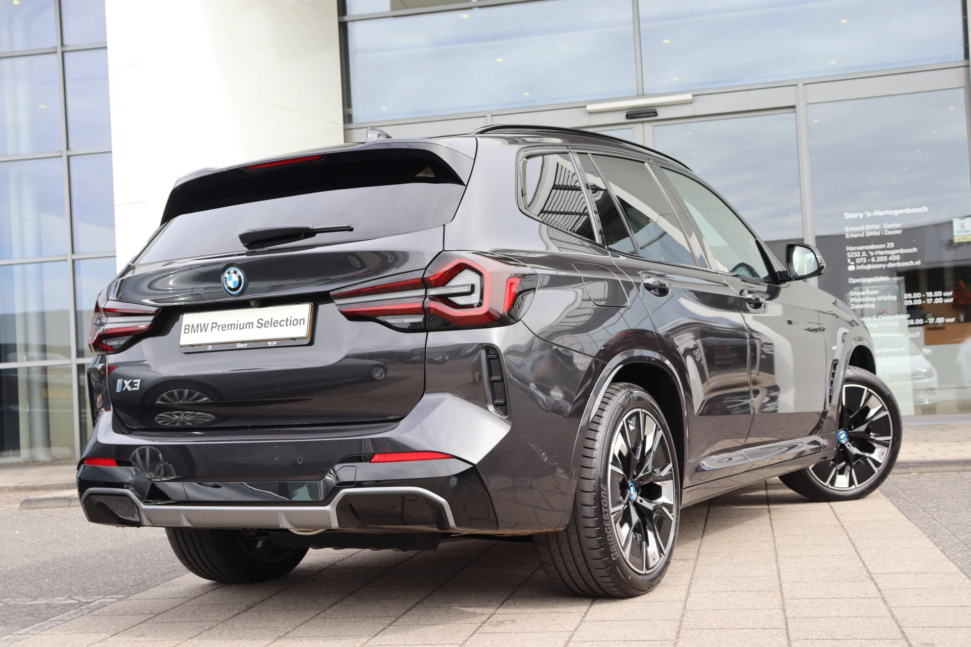 Hoofdafbeelding BMW iX3
