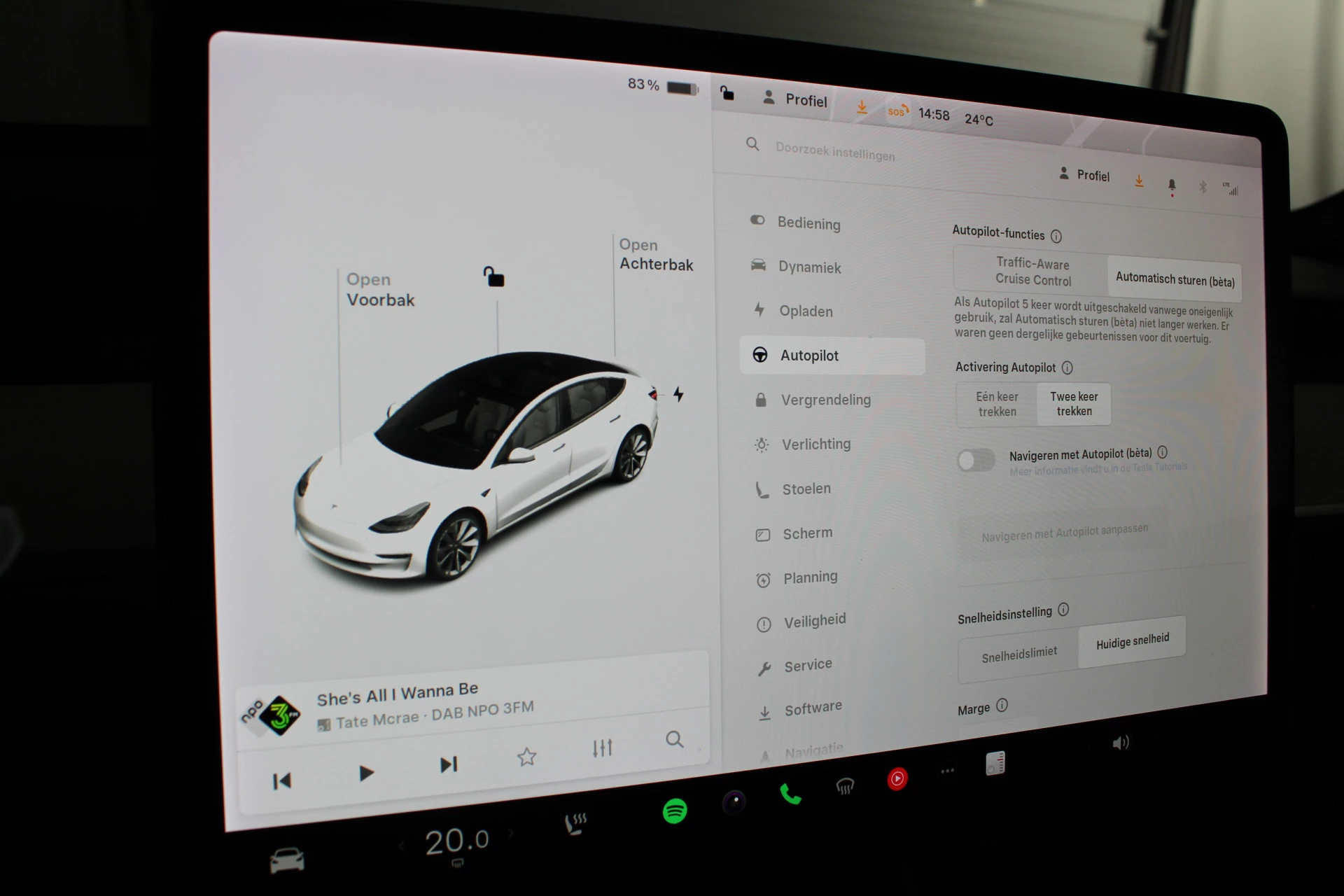Hoofdafbeelding Tesla Model 3
