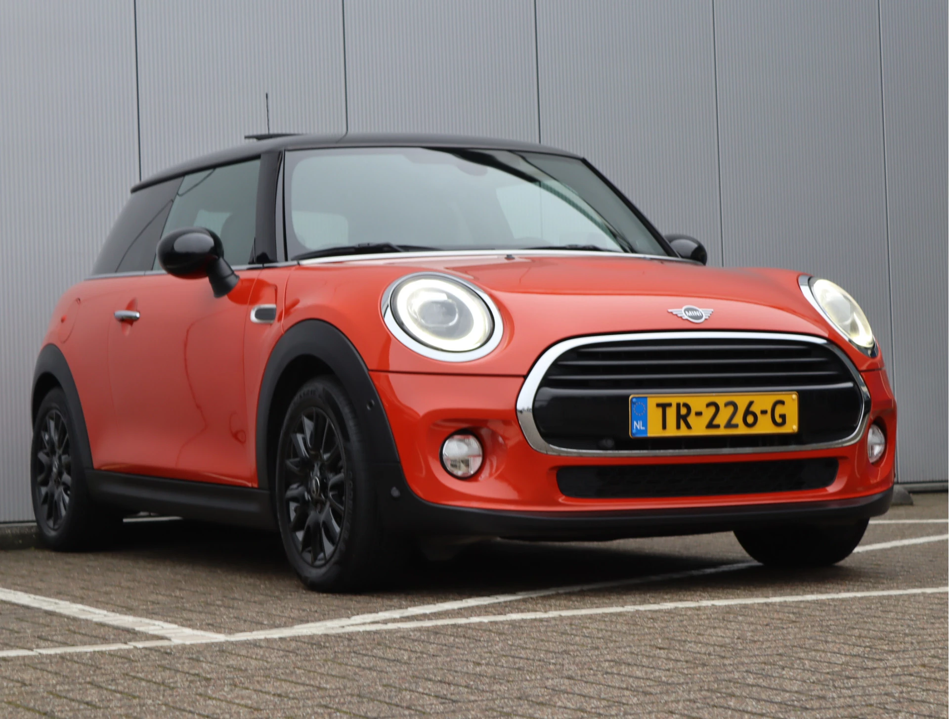 Hoofdafbeelding MINI Cooper