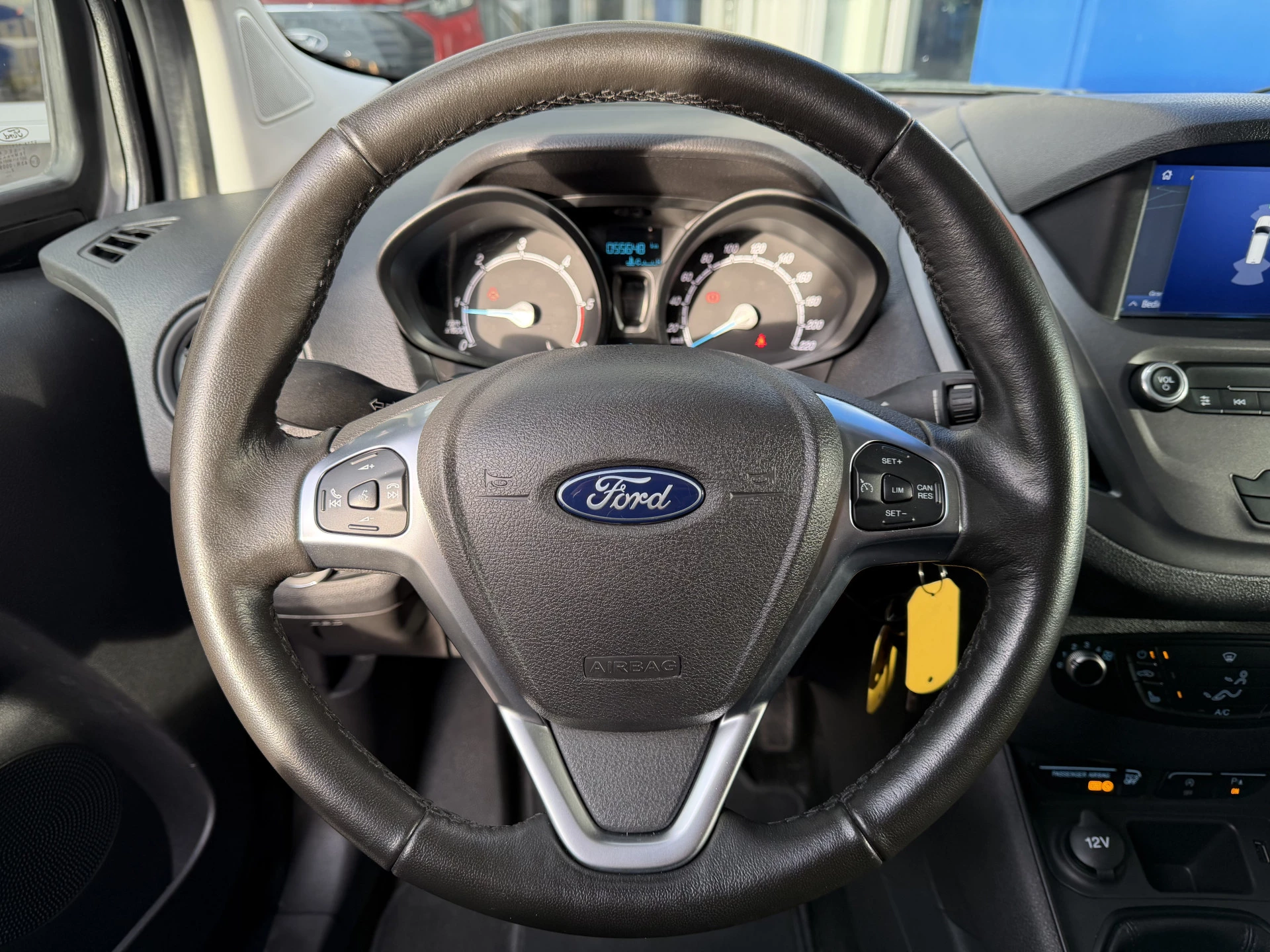 Hoofdafbeelding Ford Transit Courier