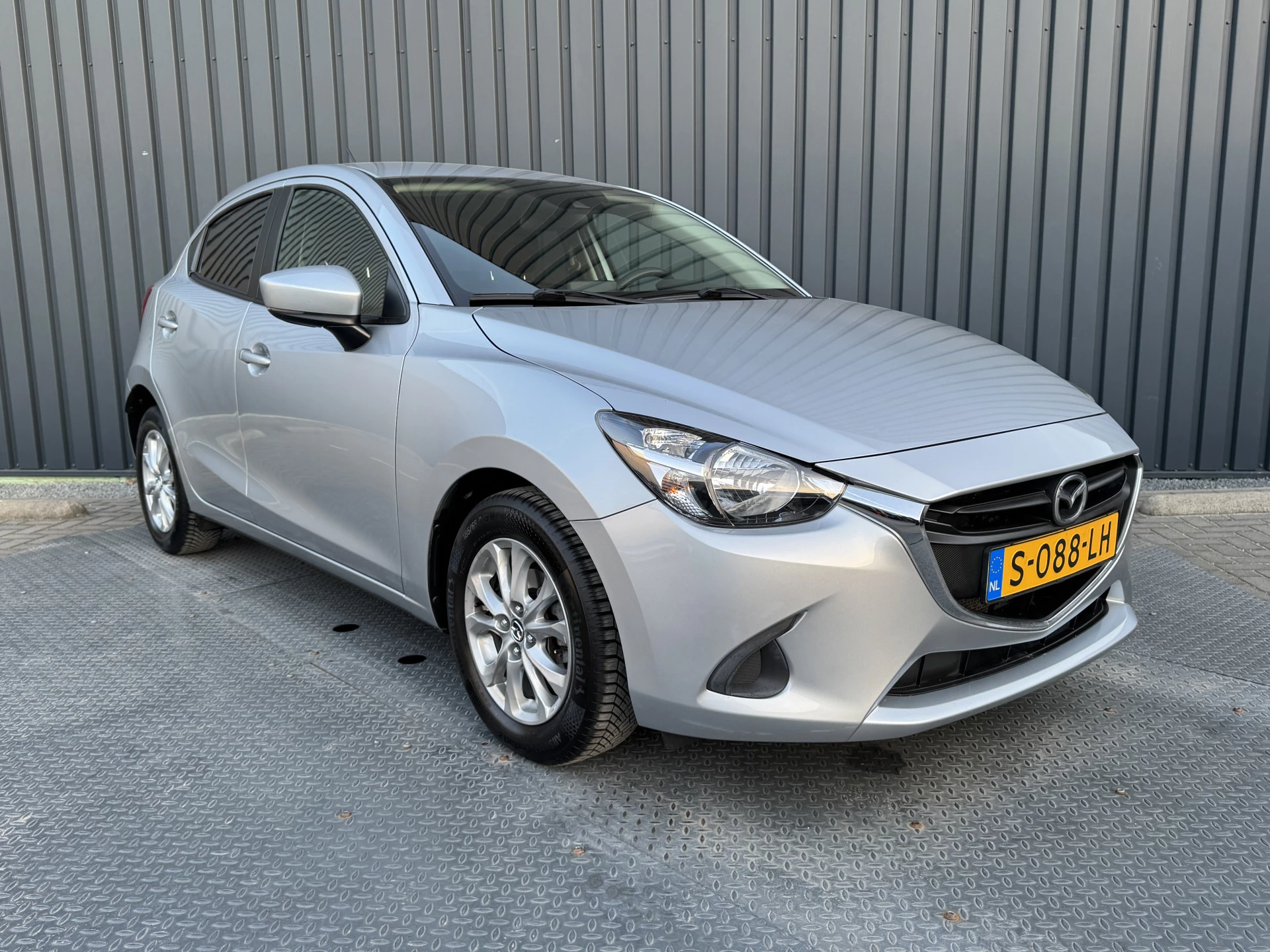Hoofdafbeelding Mazda 2