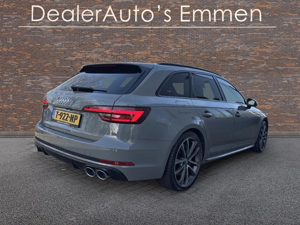 Hoofdafbeelding Audi A4