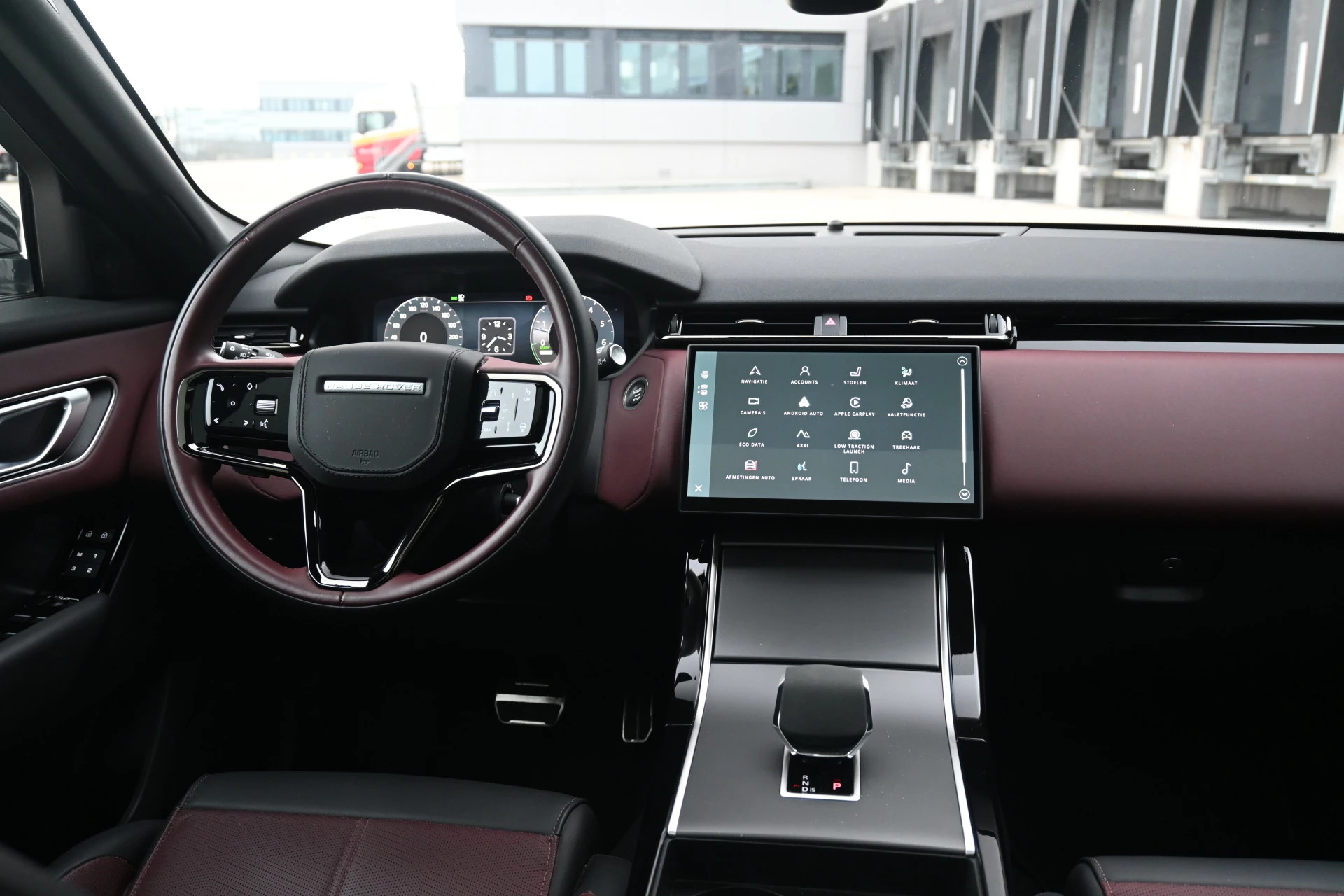 Hoofdafbeelding Land Rover Range Rover Velar