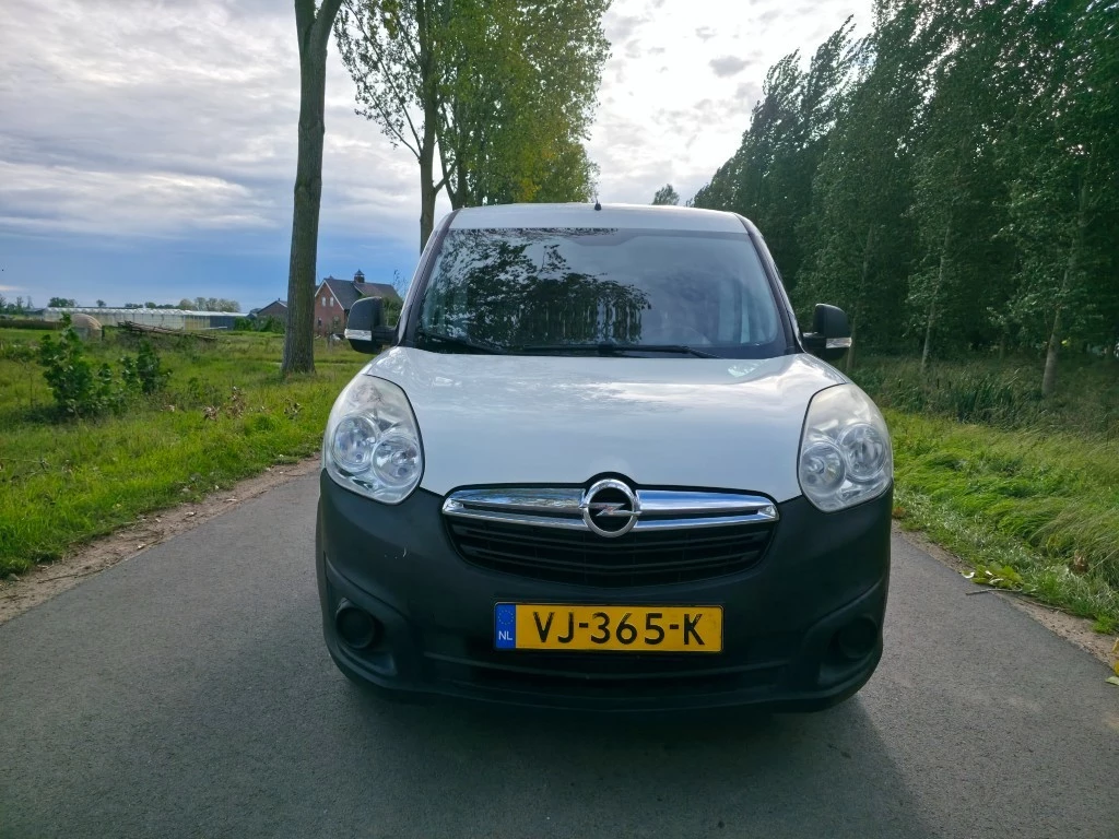 Hoofdafbeelding Opel Combo
