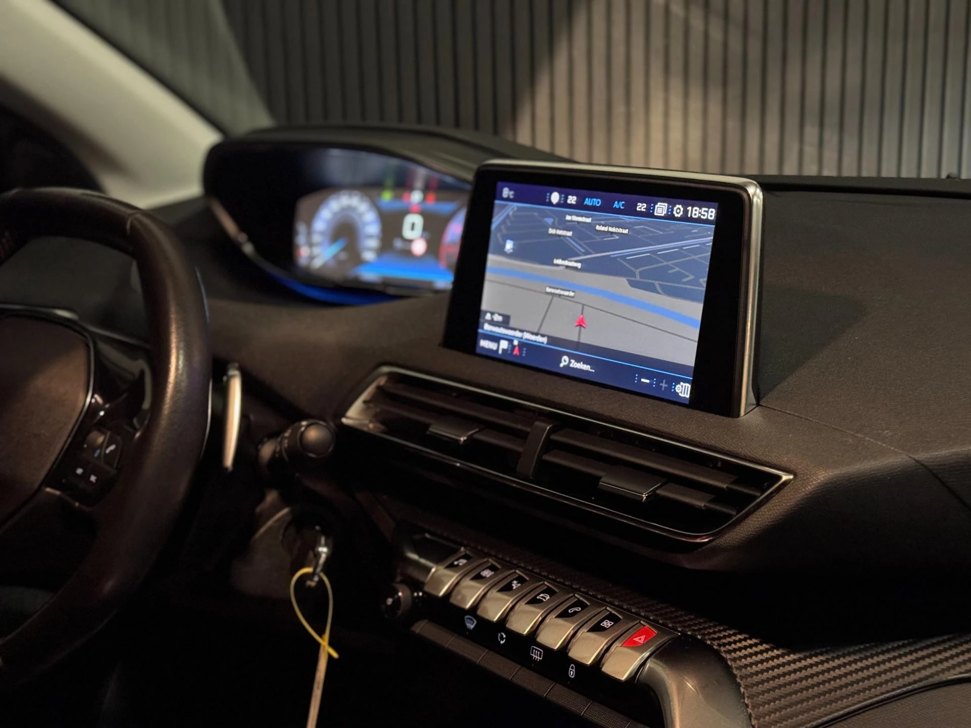 Hoofdafbeelding Peugeot 5008