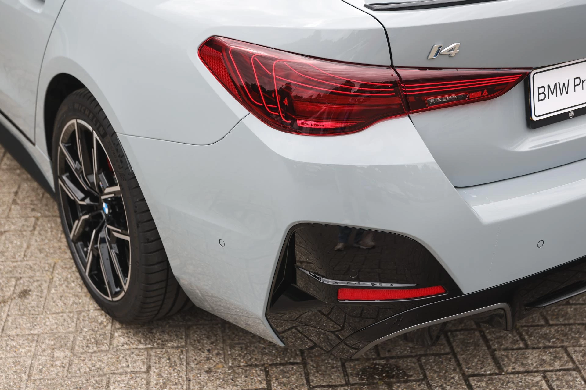 Hoofdafbeelding BMW i4
