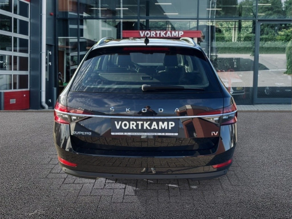 Hoofdafbeelding Škoda Superb