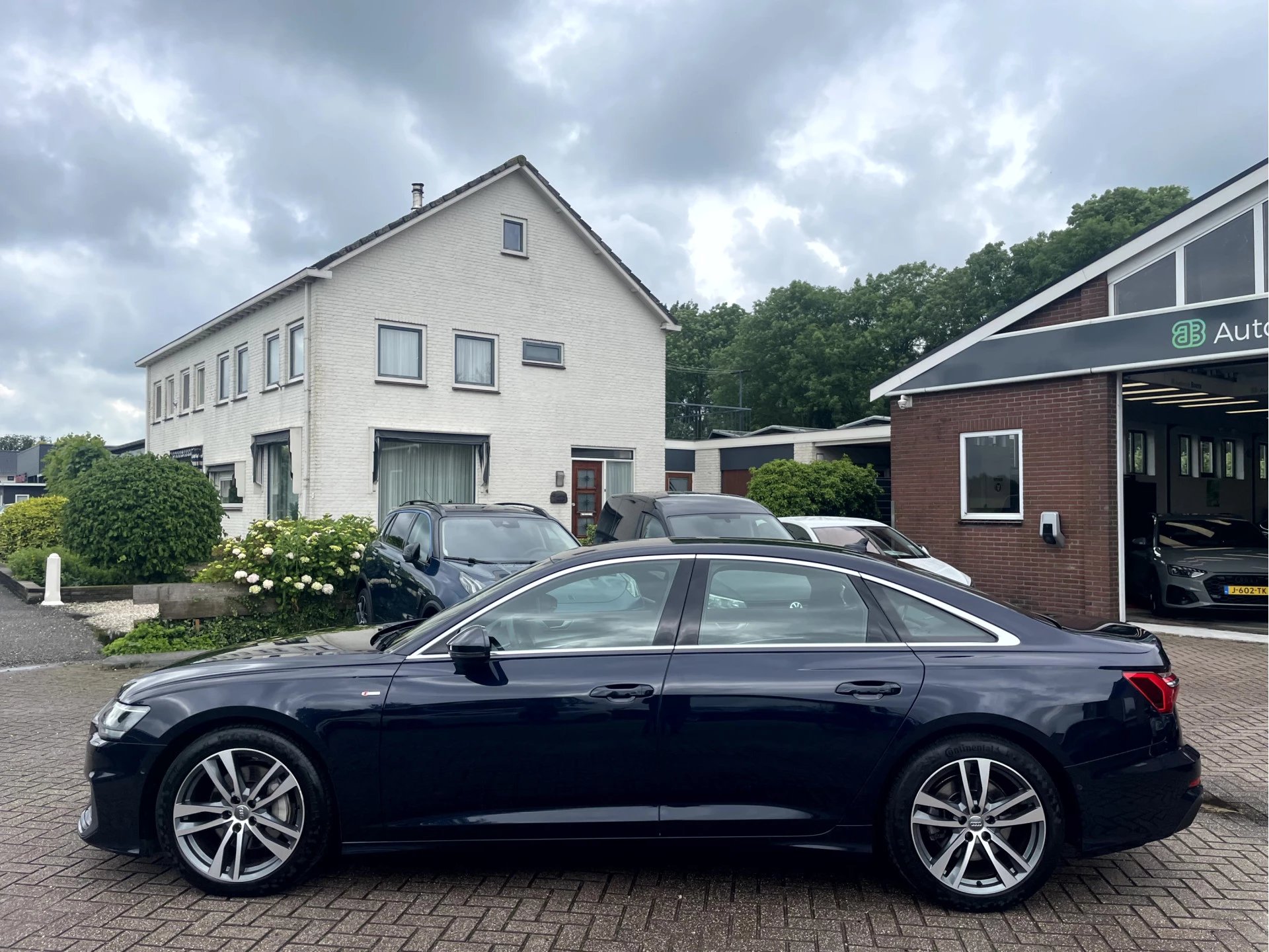 Hoofdafbeelding Audi A6