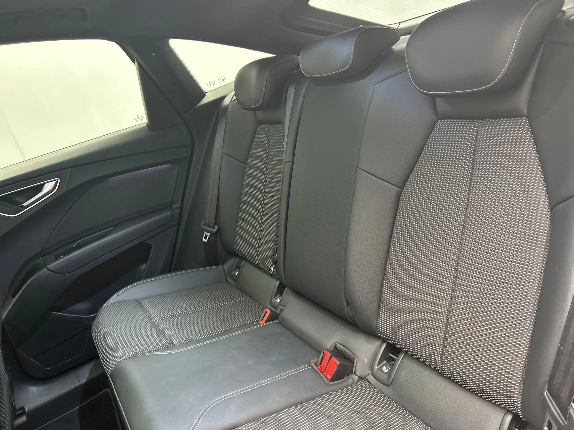 Hoofdafbeelding Audi Q4 Sportback e-tron