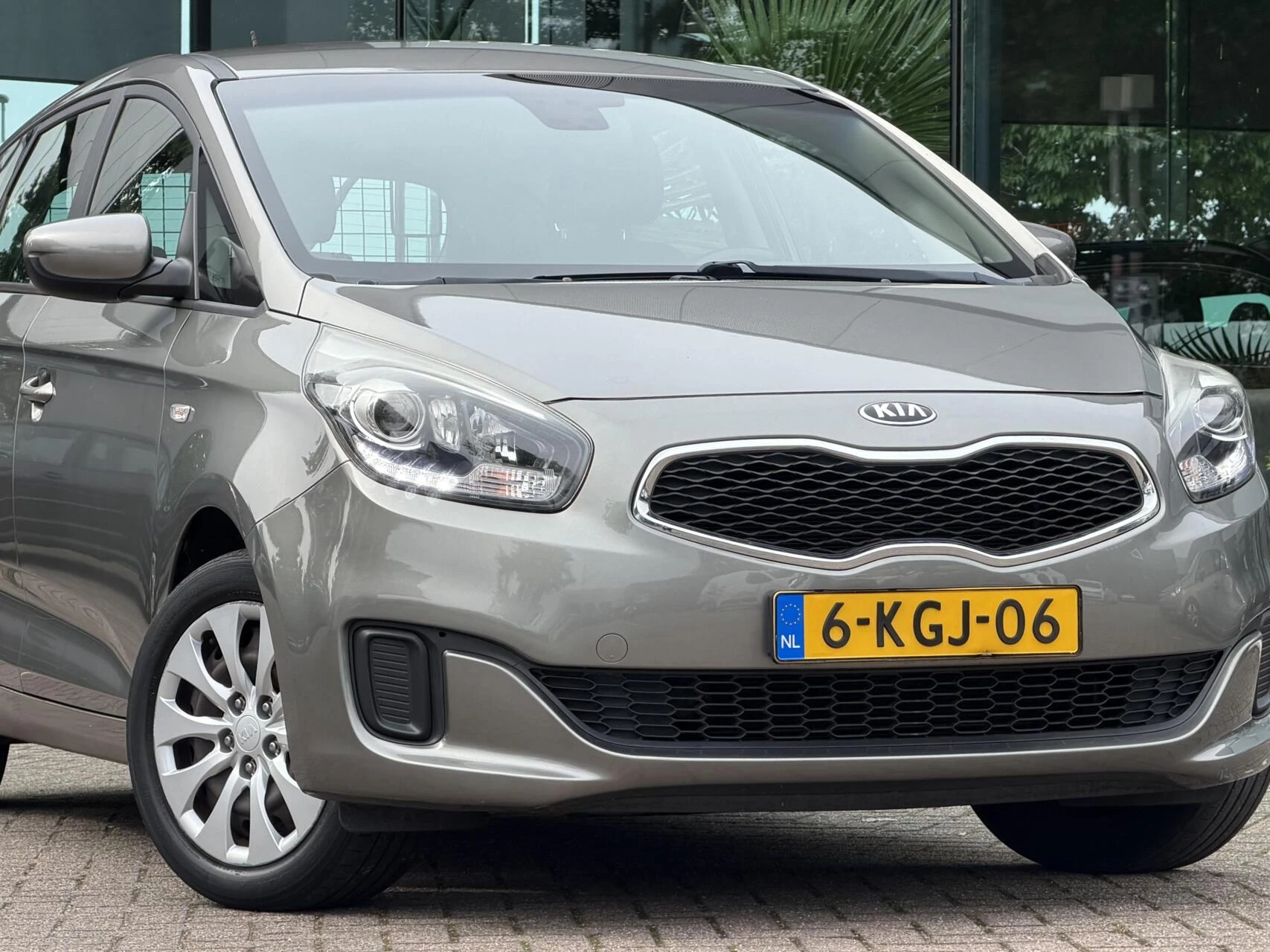 Hoofdafbeelding Kia Carens