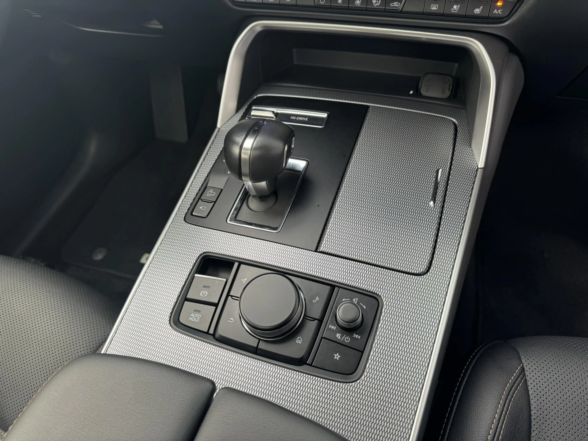 Hoofdafbeelding Mazda CX-60