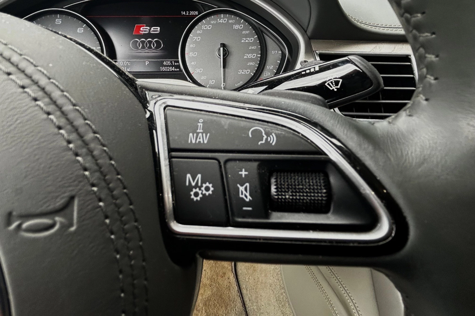 Hoofdafbeelding Audi A8