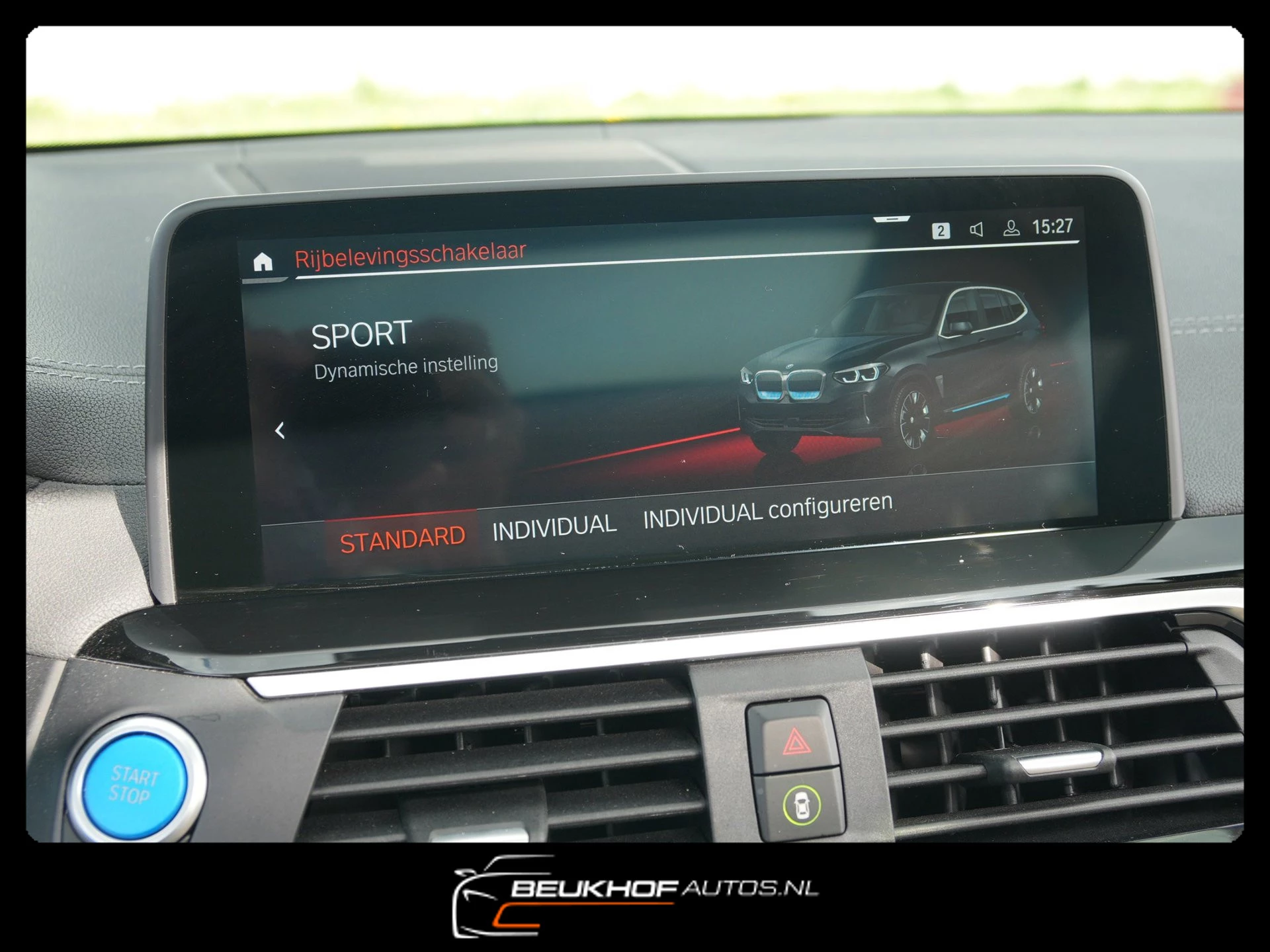 Hoofdafbeelding BMW iX3