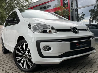 Volkswagen up! 1.0 5 DEURS *!* HIGH UP *!* NAVI/ CRUISE/ CAMERA/ 16 INCH/ PRIVACY GLAS *!*