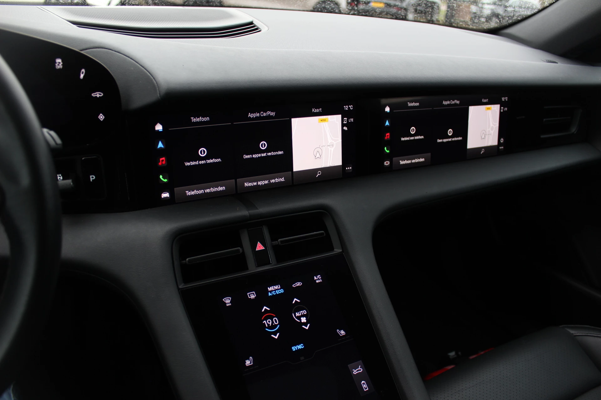 Hoofdafbeelding Porsche Taycan