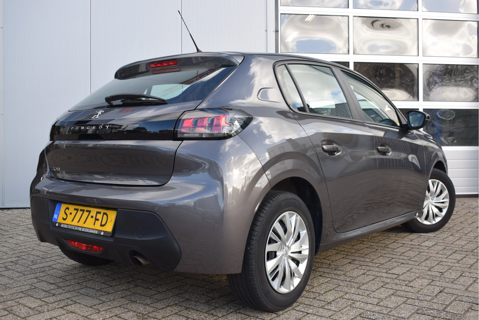 Hoofdafbeelding Peugeot 208