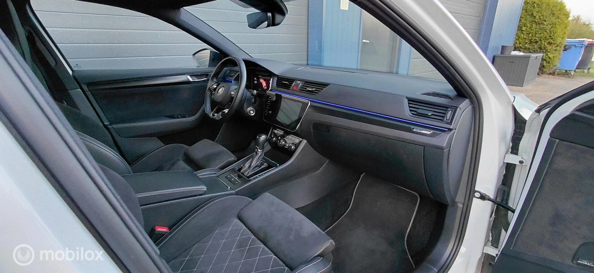 Hoofdafbeelding Škoda Superb