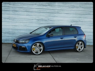 Volkswagen Golf 2.0 R 4-Motion 271Pk Alcantara Cruis Control