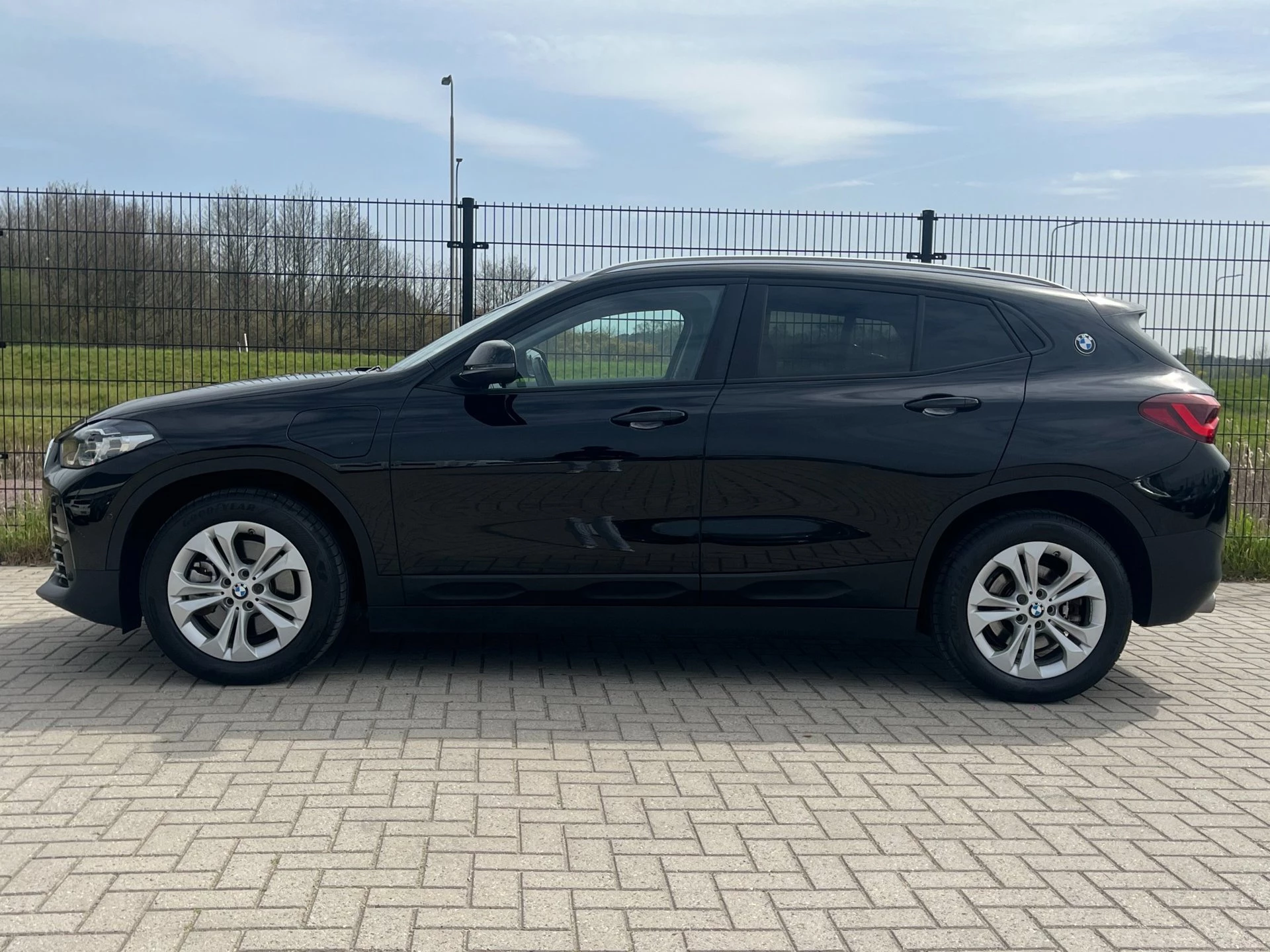 Hoofdafbeelding BMW X2