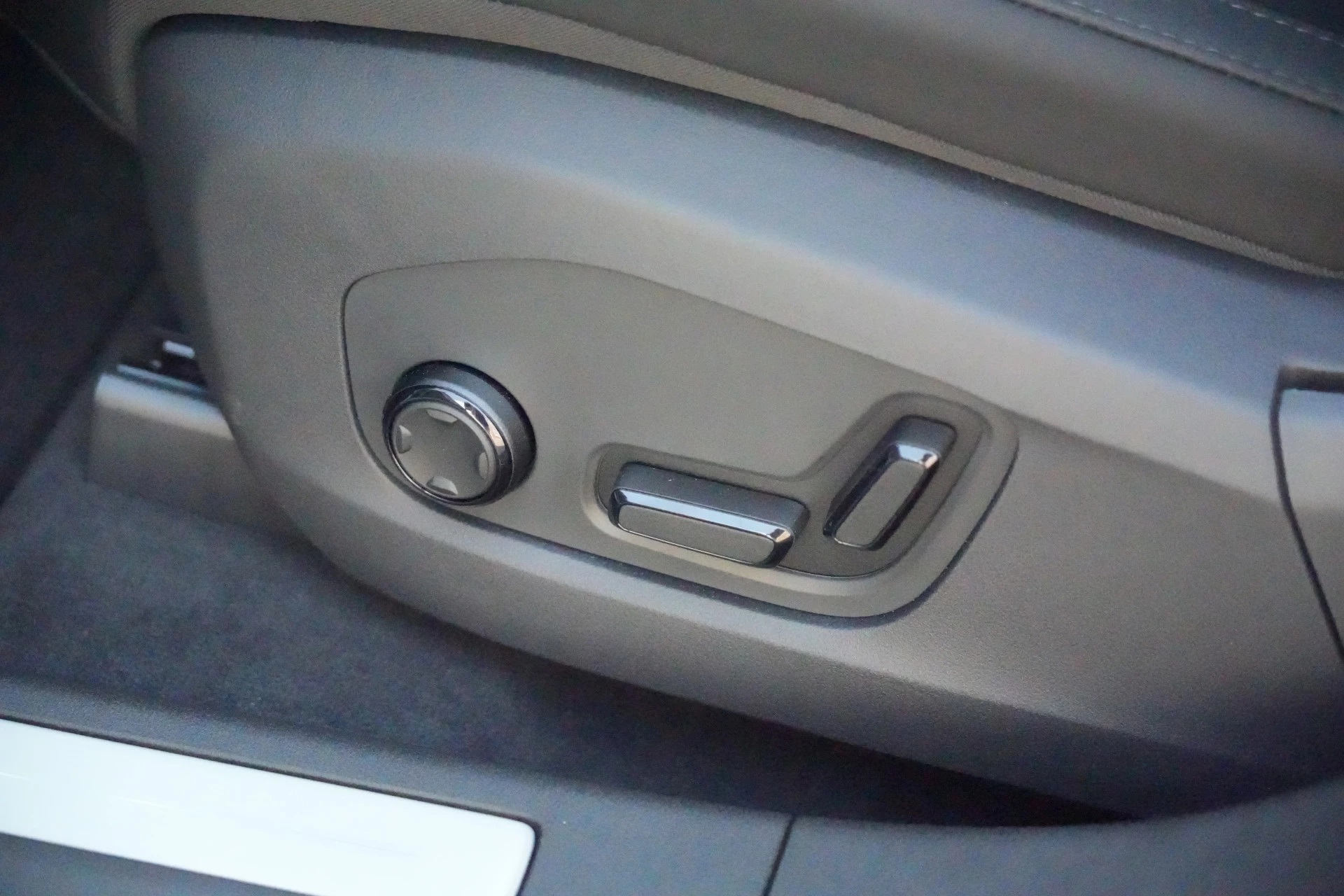 Hoofdafbeelding Polestar 4