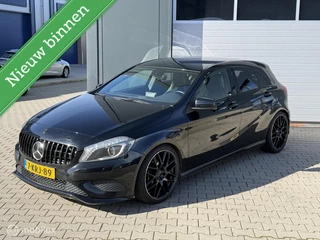 Mercedes A-klasse 180 Amg| Alcantara| Pdc| Nap| Cruise|