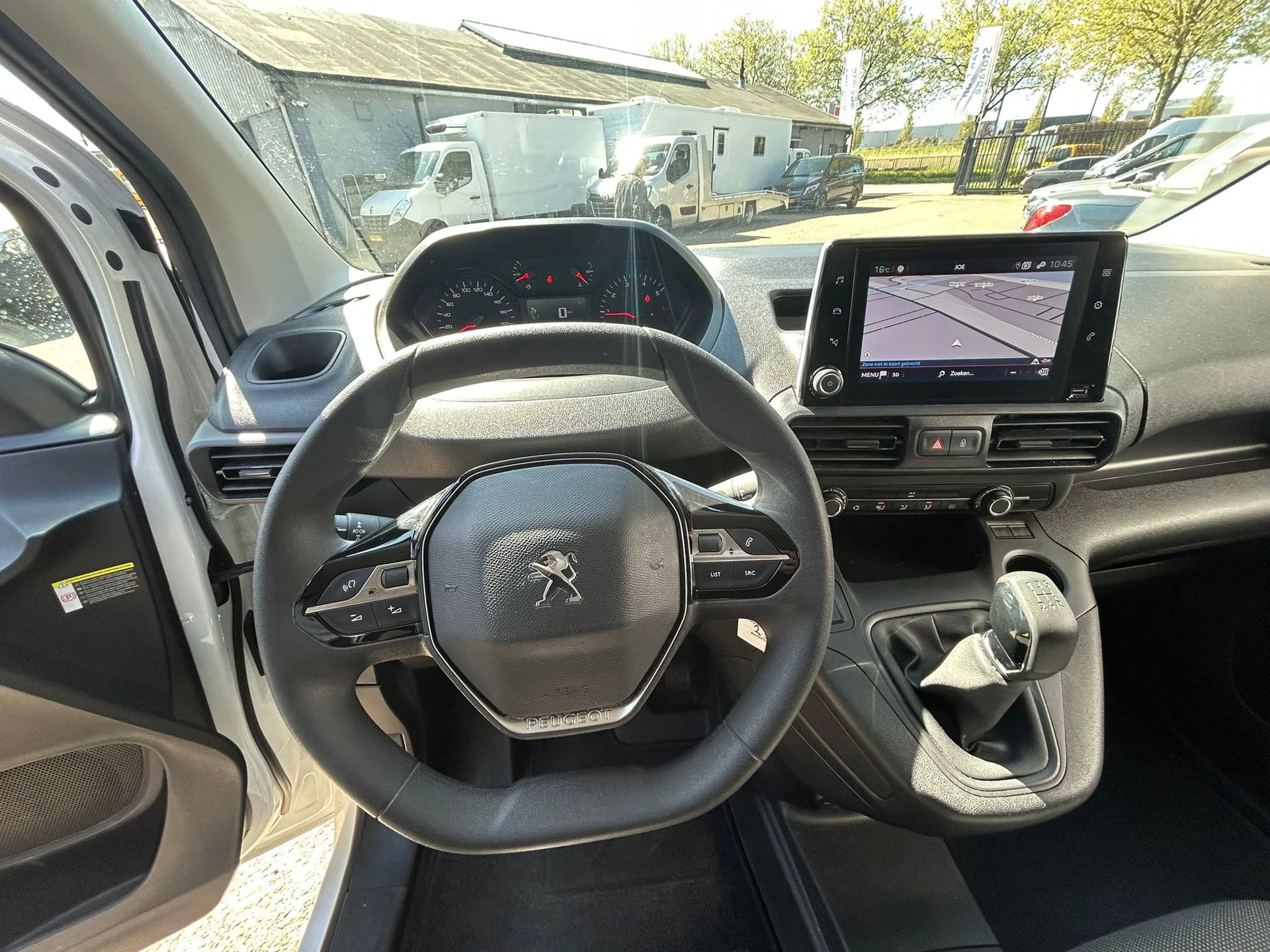 Hoofdafbeelding Peugeot Partner