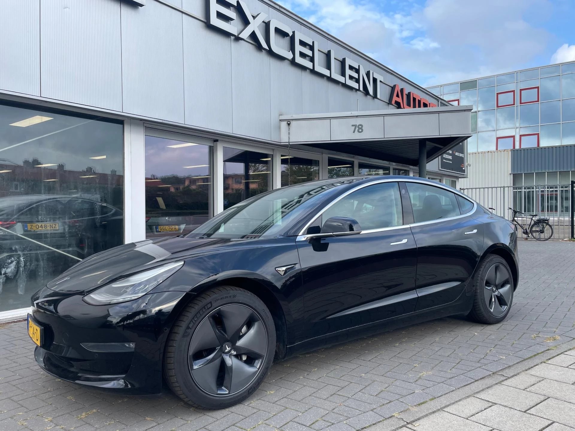 Hoofdafbeelding Tesla Model 3