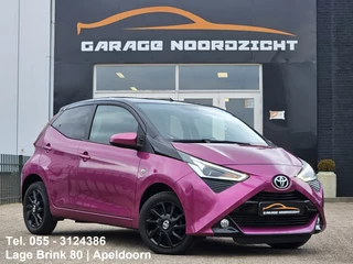 Hoofdafbeelding Toyota Aygo Toyota Aygo 1.0 VVT-i x-play AIRCO|CAMERA|GETINT GLAS|LM-VELGEN|USB|BLUE TOOTH TELEFONIE|STOELVERWARMING Maandag tot Vrijdag van 09.00 tot 20.00 uur en Zaterdag van 09.00 tot 18.00 uur