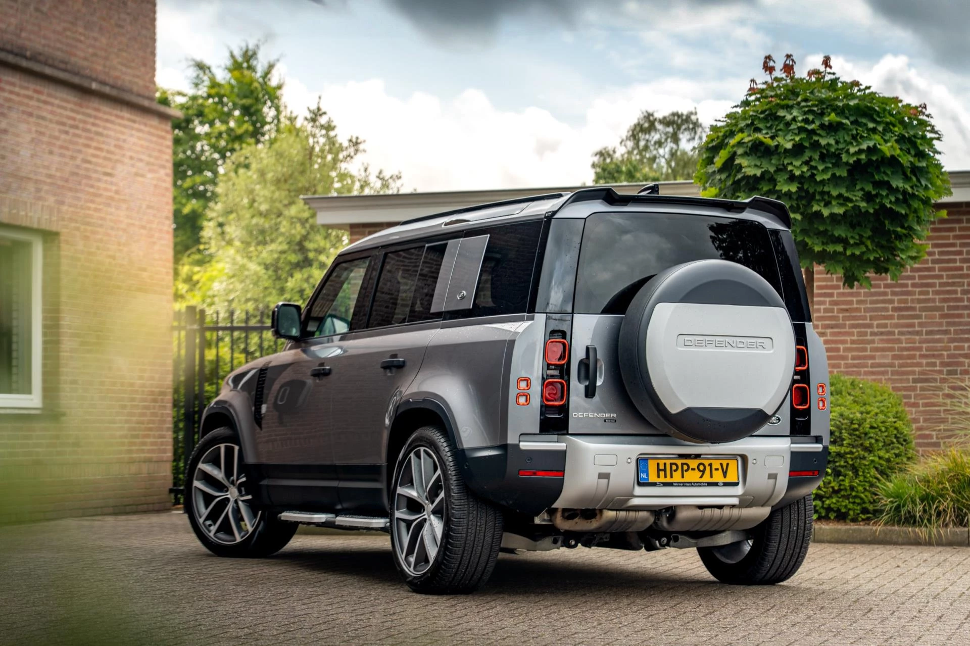 Hoofdafbeelding Land Rover Defender