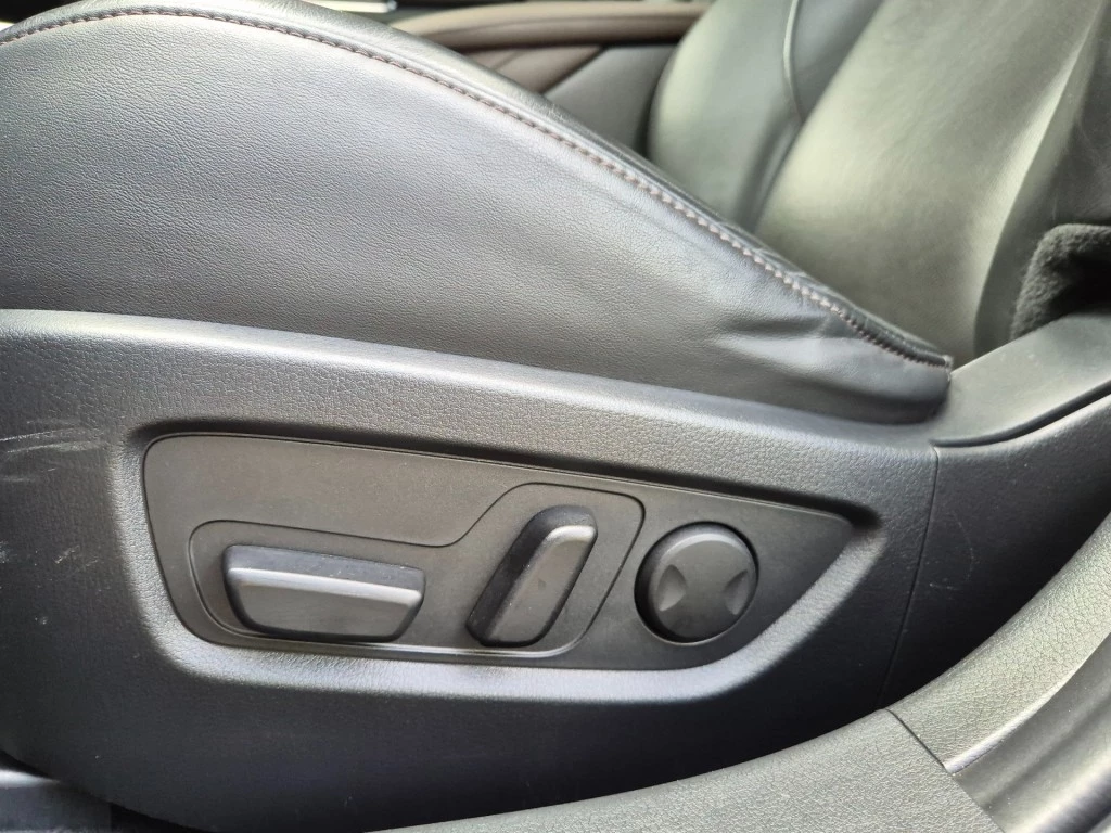 Hoofdafbeelding Mazda CX-30