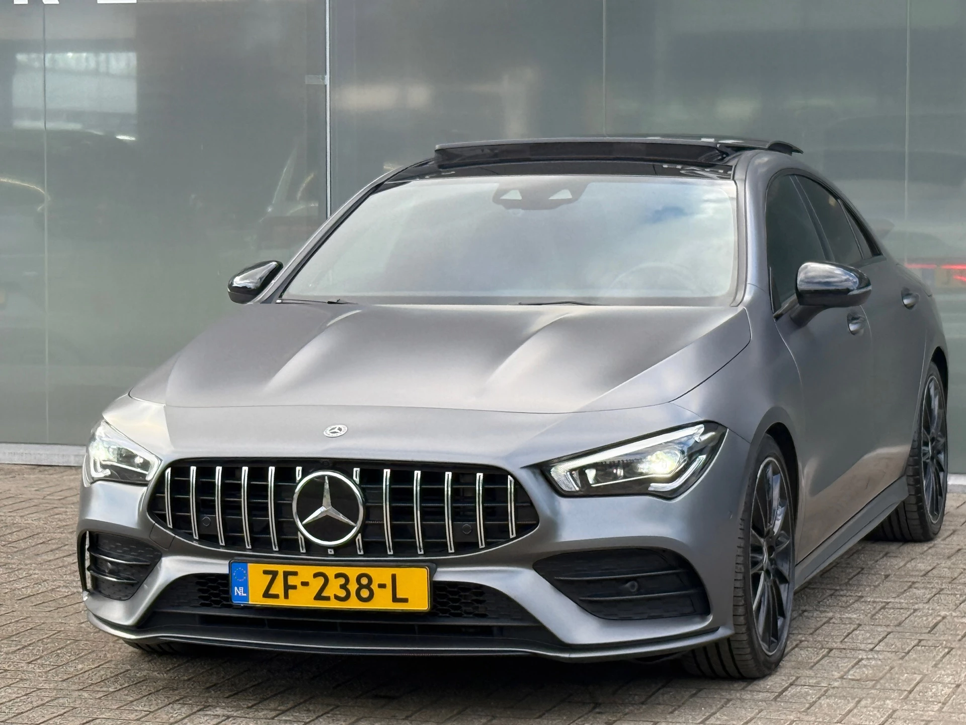 Hoofdafbeelding Mercedes-Benz CLA