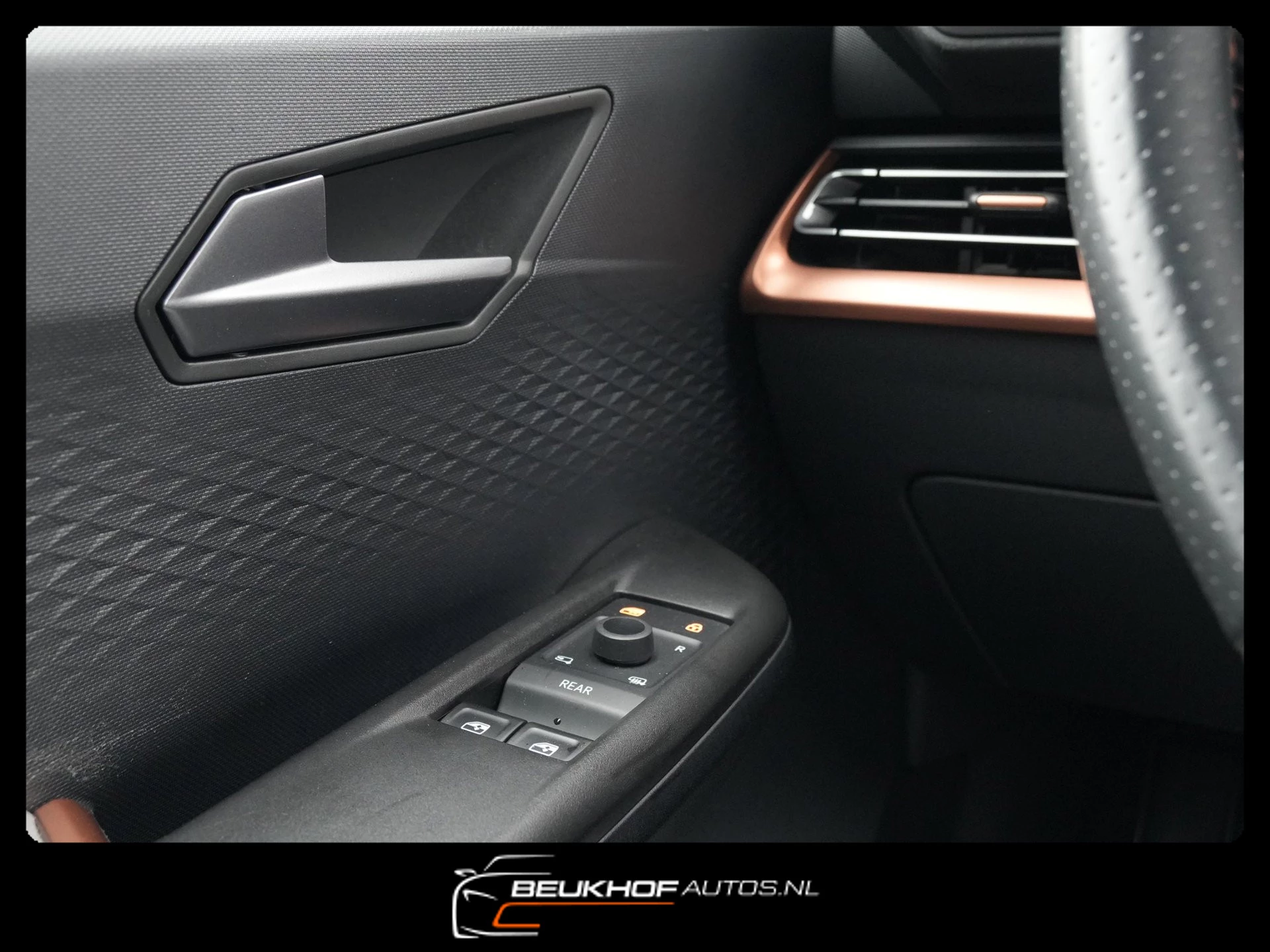 Hoofdafbeelding CUPRA Born