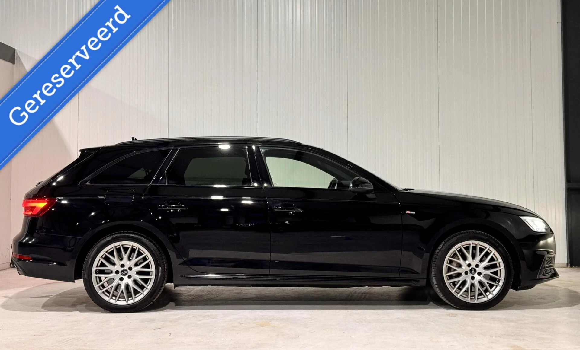 Hoofdafbeelding Audi A4