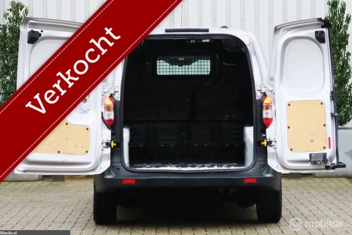 Hoofdafbeelding Ford Transit Courier
