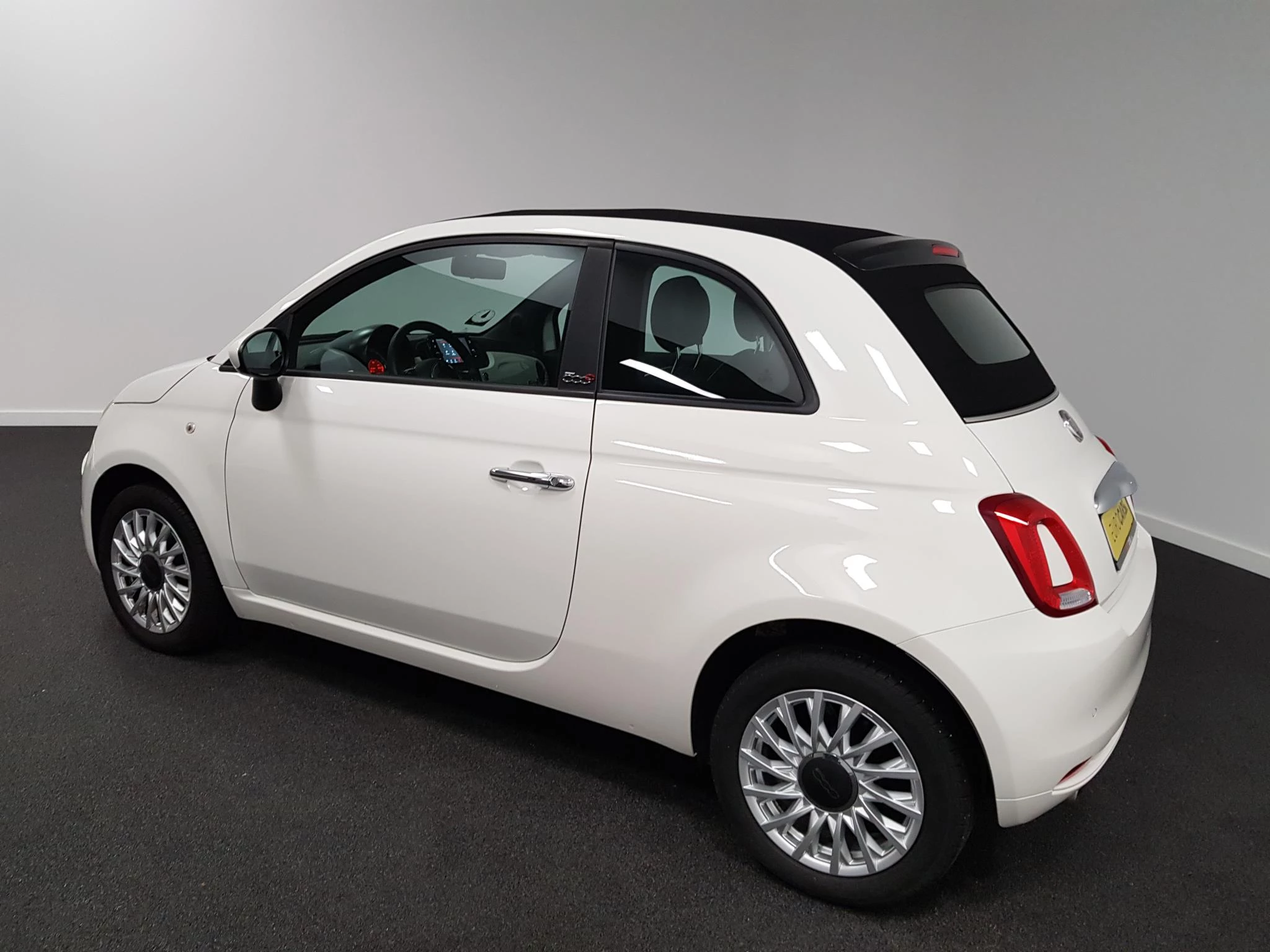 Hoofdafbeelding Fiat 500C