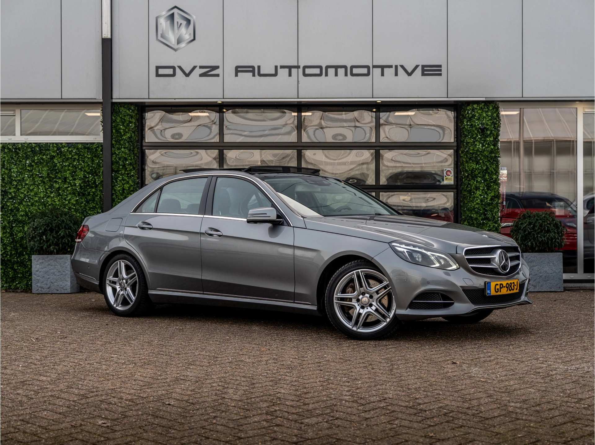 Hoofdafbeelding Mercedes-Benz E-Klasse