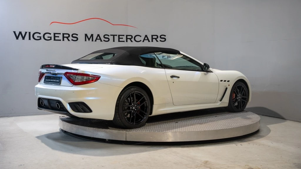 Hoofdafbeelding Maserati GranCabrio