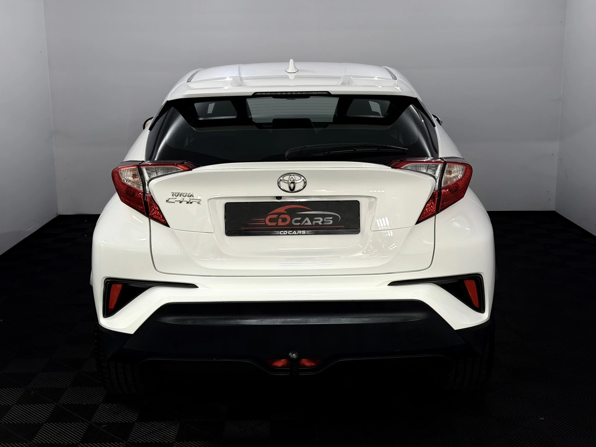 Hoofdafbeelding Toyota C-HR