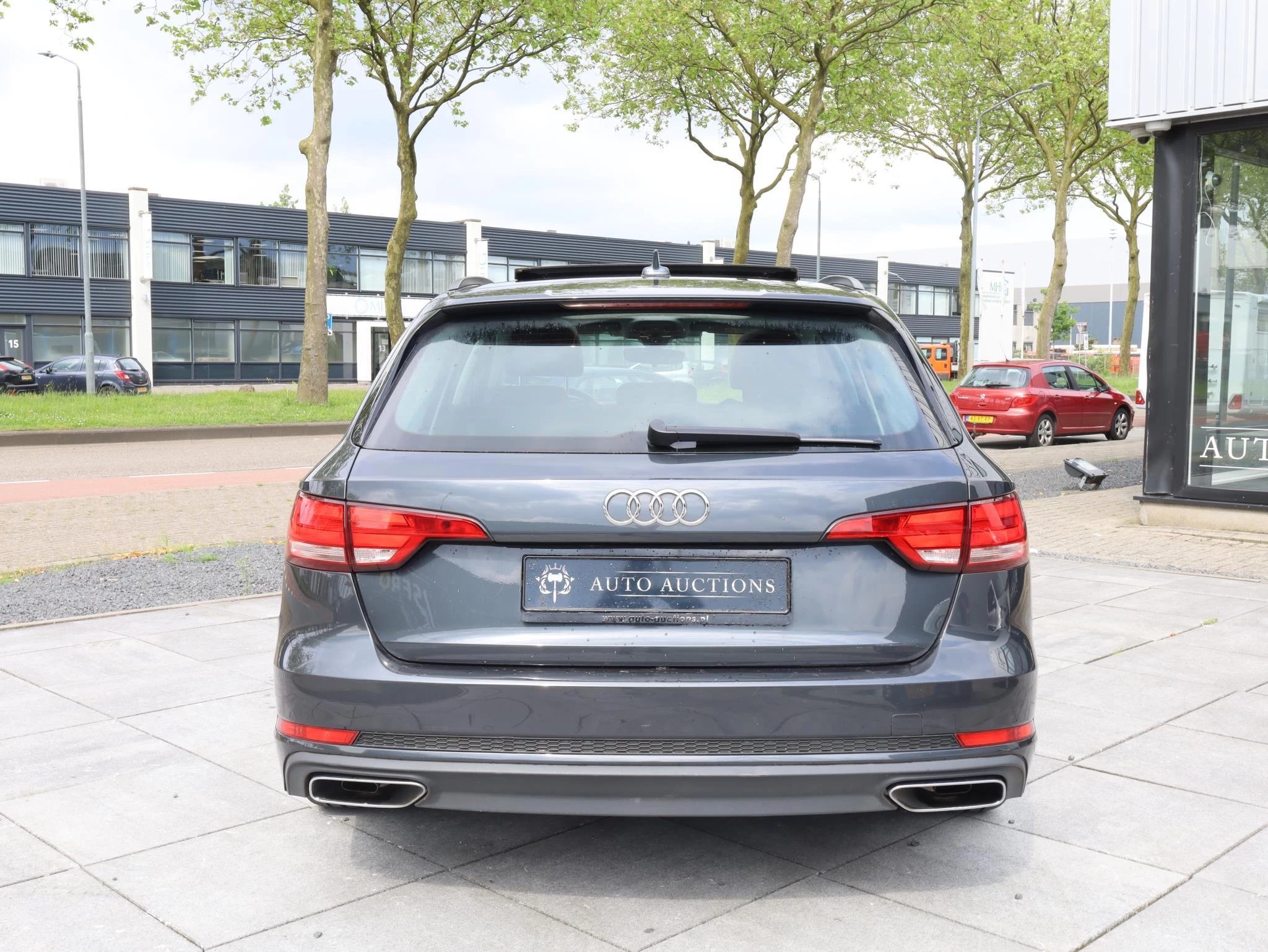 Hoofdafbeelding Audi A4