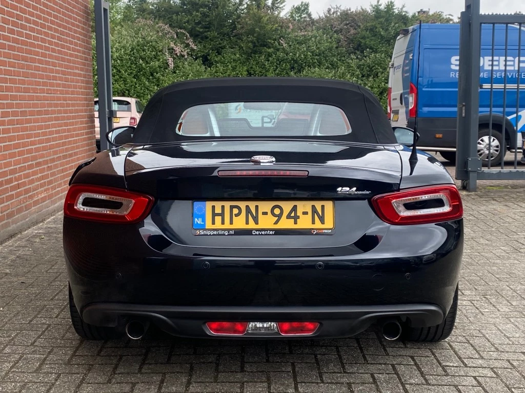 Hoofdafbeelding Fiat 124 Spider