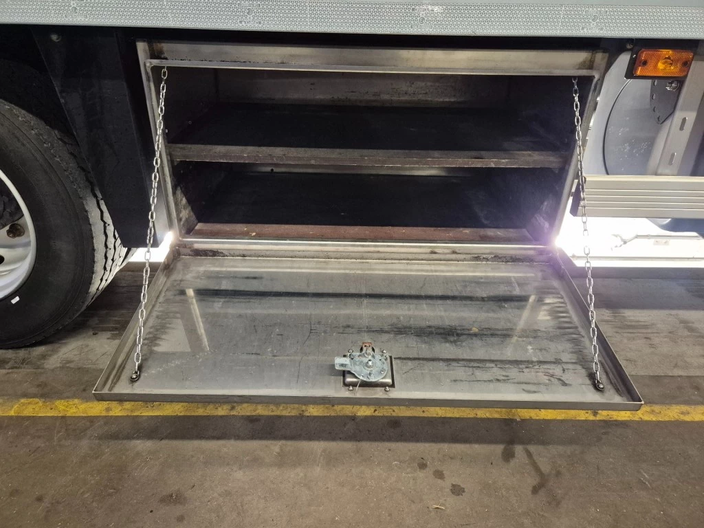 Hoofdafbeelding Renault D12 Med P4x2 240 E6 Alu Snaplock Bak + 2