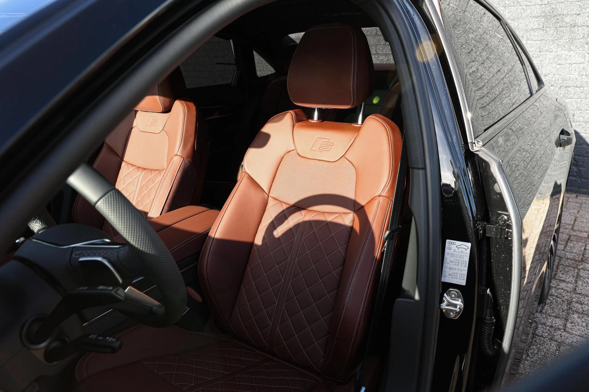 Hoofdafbeelding Audi A8