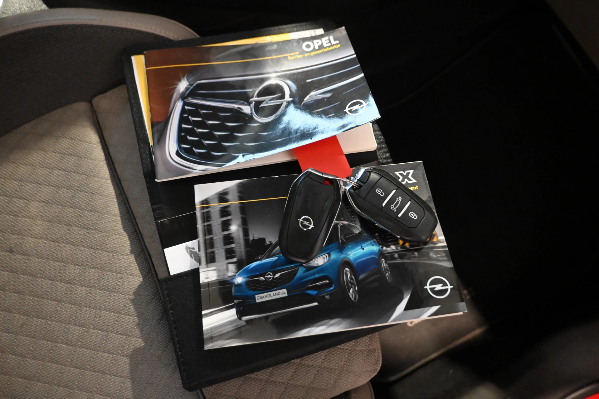 Hoofdafbeelding Opel Grandland X